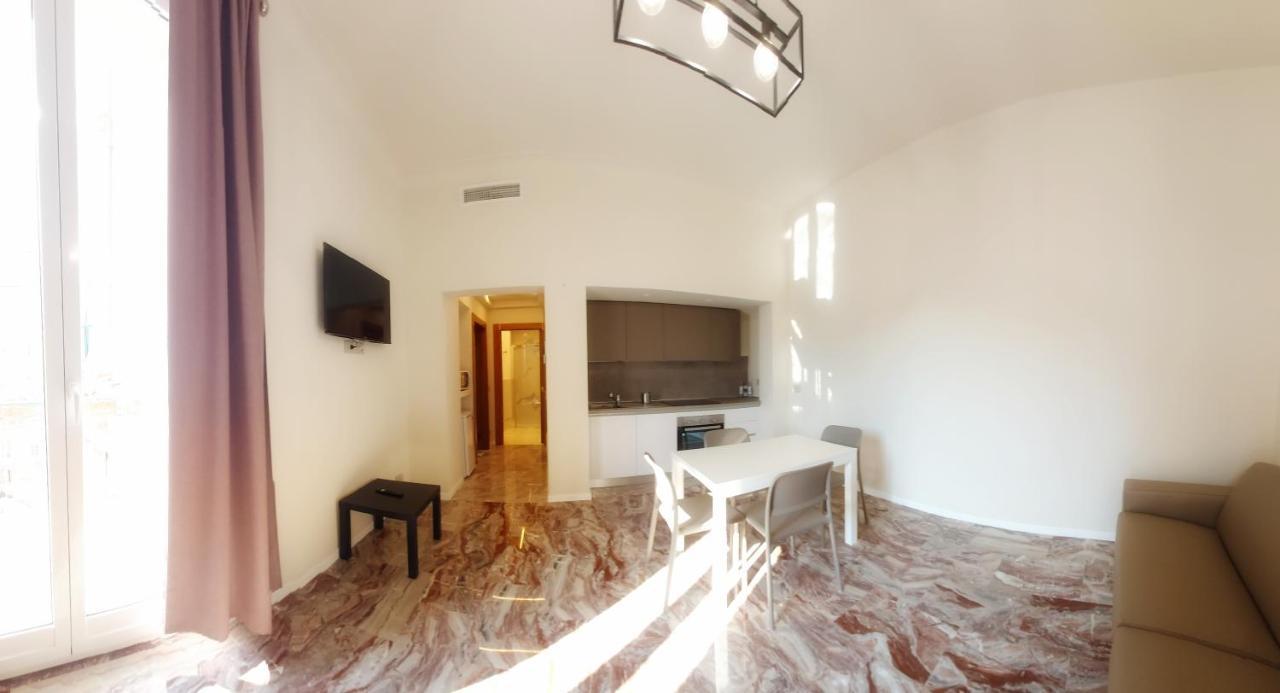 Apartmán Le Due Piazze Janov Exteriér fotografie