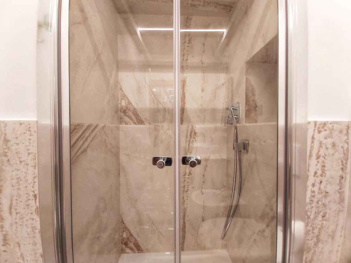 Apartmán Le Due Piazze Janov Exteriér fotografie